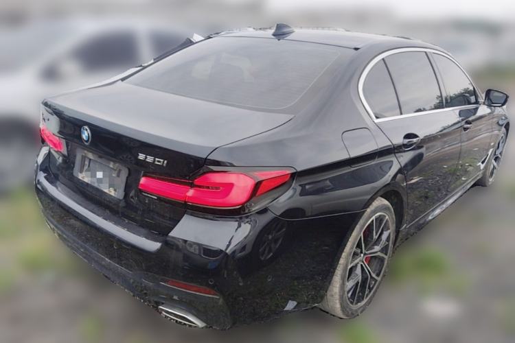 Used BMW 5 Series 2022 Second Facelift 525Li M Sport Package Rear Right 45 Deg