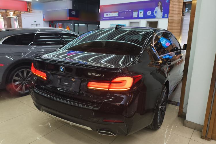 Used BMW 5 Series 2022 Second Facelift 530Li xDrive M Sport Package Rear Right 45 Deg