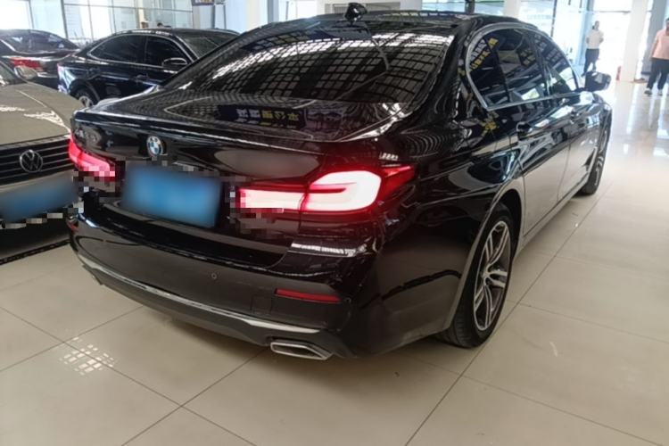 Used BMW 5 Series 2022 Second Facelift 530Li Leading Edition Luxury Package Rear Right 45 Deg