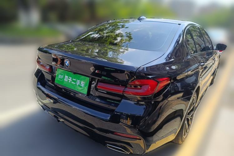Used BMW 5 Series 2022 Second Facelift 525Li M Sport Package Rear Right 45 Deg