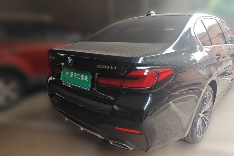 Used BMW 5 Series 2022 530Li Leading Model M Sport Package Rear Right 45 Deg
