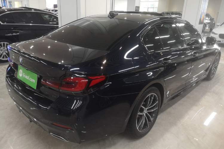 Used BMW 5 Series 2022 Restyled 525i M Sport Package Rear Right 45 Deg