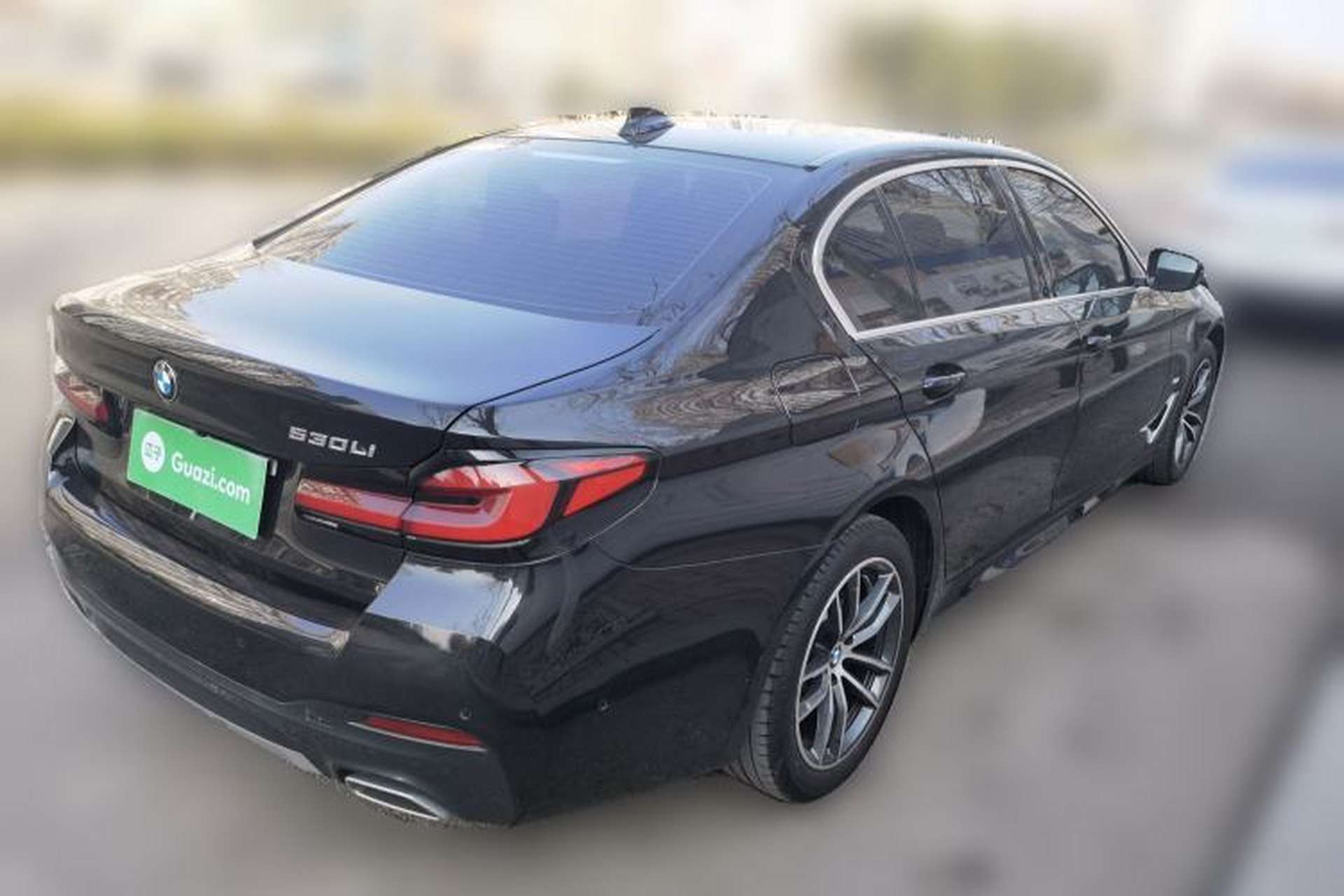 Used BMW 5 Series 2022 Second Facelift 525Li M Sport Package Rear Right 45 Deg