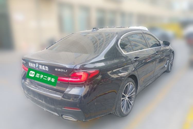 Used BMW 5 Series 2022 Second Facelift 530Li xDrive M Sport Package Rear Right 45 Deg