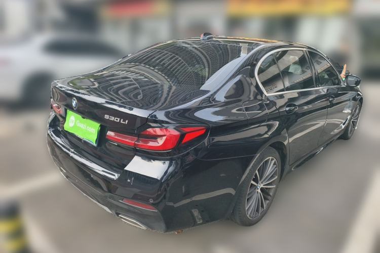 Used BMW 5 Series 2022 530Li xDrive M Sport Package Rear Right 45 Deg