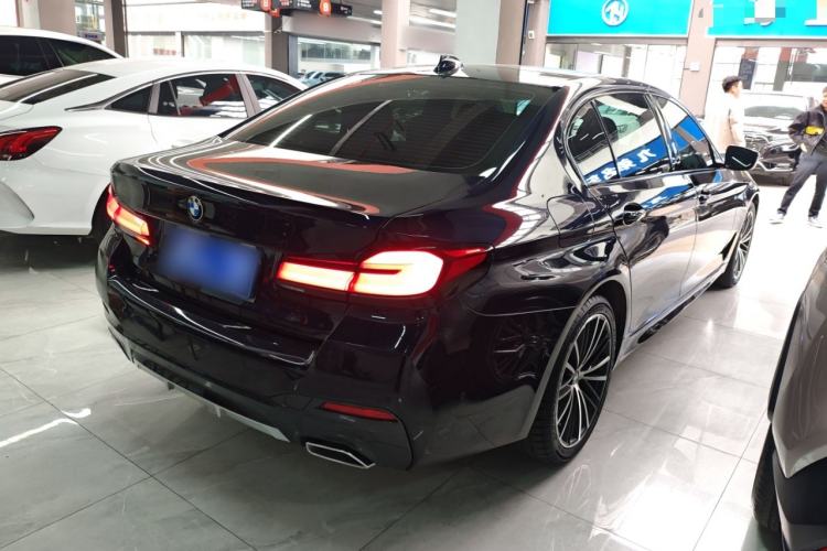 Used BMW 5 Series 2022 Restyled 530Li Leading Edition M Sport Package Rear Right 45 Deg