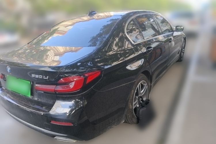 Used BMW 5 Series 2022 Updated 530Li xDrive Luxury Package Rear Right 45 Deg