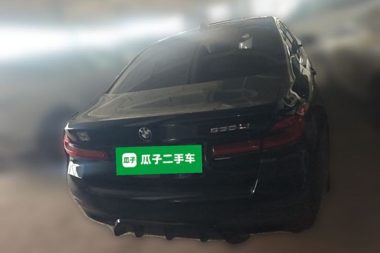 Used BMW 5 Series 2022 Second Facelift 530Li Luxury Version M Sport Package Rear