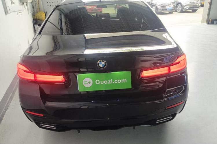 Used BMW 5 Series 2022 Restyled 540i Luxury Edition M Sport Package Rear