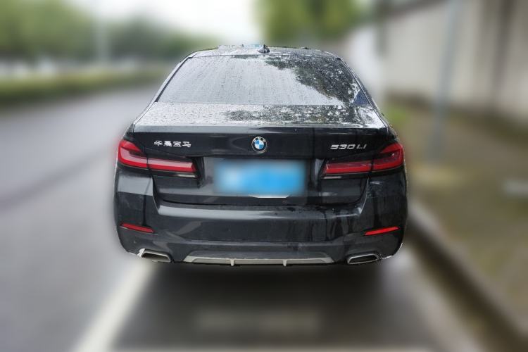 Used BMW 5 Series 2022 Second Facelift 530Li Luxury Version M Sport Package Rear
