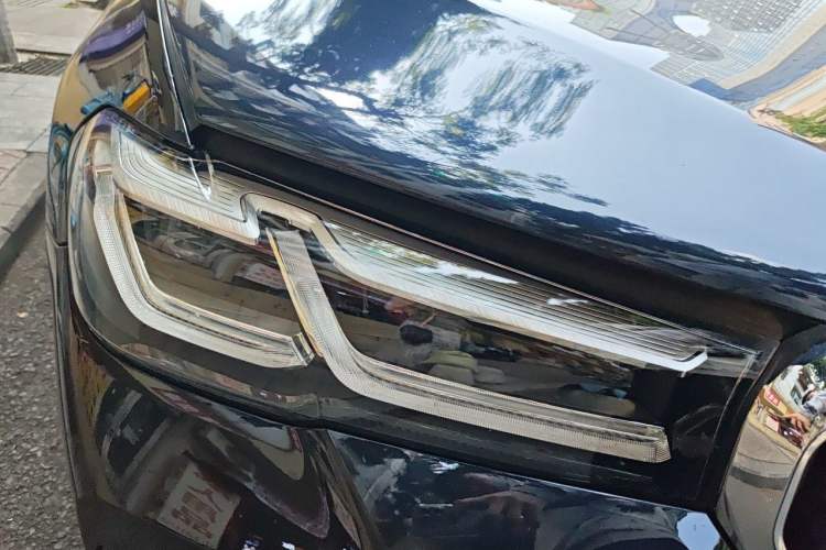 Used BMW 5 Series 2022 Restyled 525Li M Sport Package Right Front Headlight