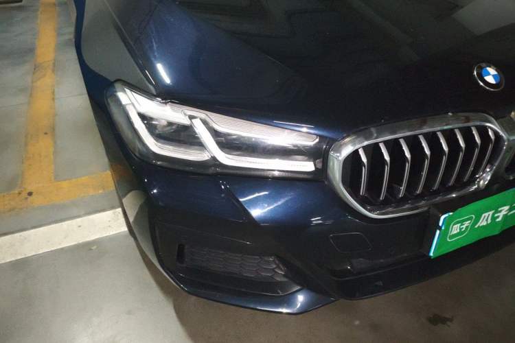 Used BMW 5 Series 2022 Second Facelift 530Li Luxury Version M Sport Package Right Front Headlight