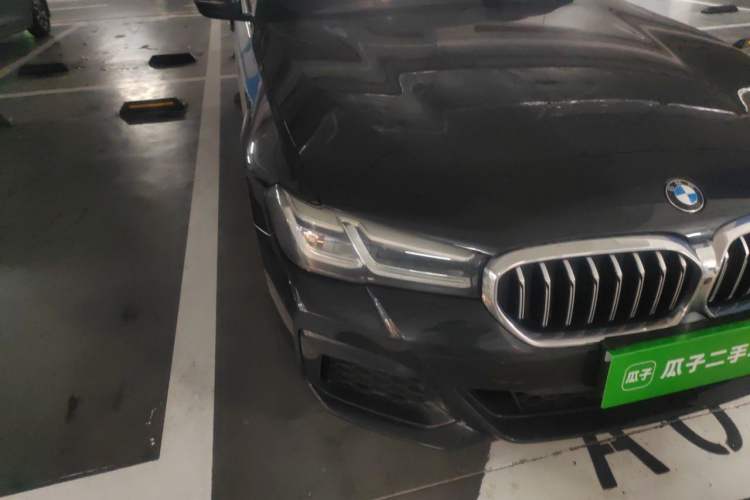 Used BMW 5 Series 2022 Revised Version 3 530Li Luxury Edition M Sport Package Right Front Headlight