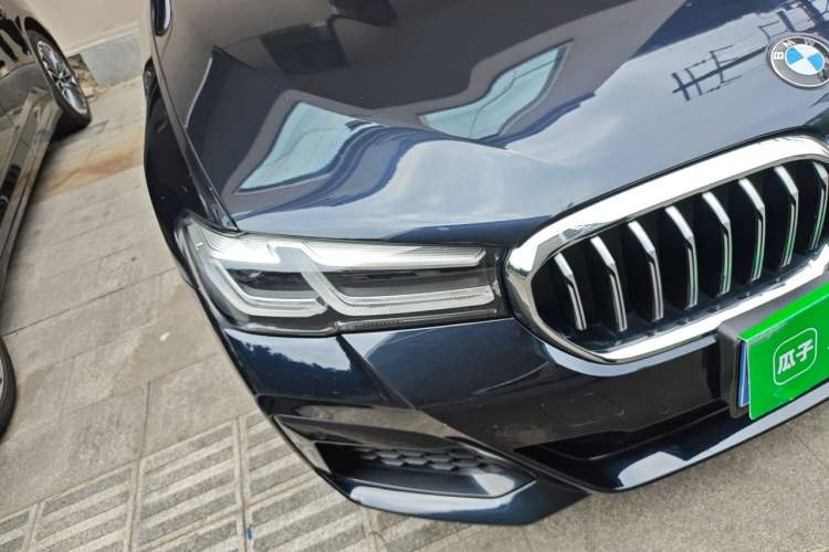 Used BMW 5 Series 2022 Restyled 525Li M Sport Package Right Front Headlight