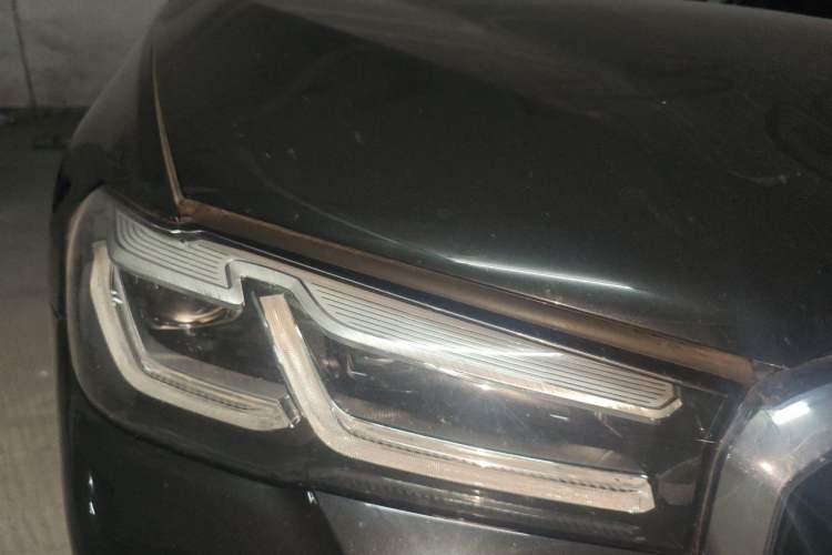 Used BMW 5 Series 2022 530Li Luxury Edition M Sport Package Right Front Headlight