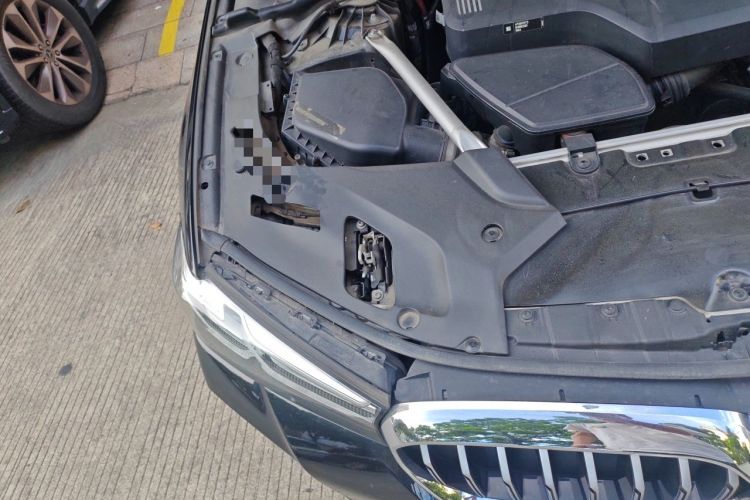Used BMW 5 Series 2022 Second Facelift 530Li Luxury Version M Sport Package Right Front Headlight