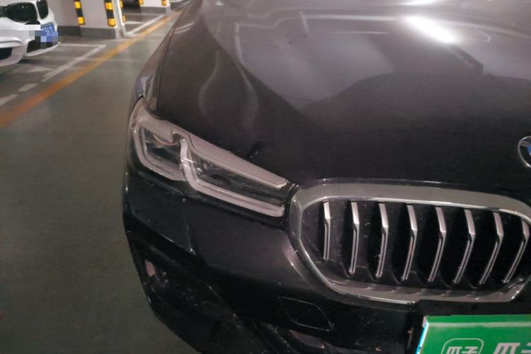 Used BMW 5 Series 2022 530Li Leading Model M Sport Package Right Front Headlight