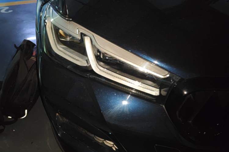 Used BMW 5 Series 2022 Second Facelift 525i M Sport Package Right Front Headlight