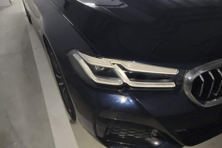 Used BMW 5 Series 2022 Second Facelift 525i M Sport Package Right Front Headlight