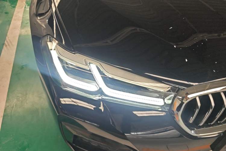 Used BMW 5 Series 2022 Restyled 525i M Sport Package Right Front Headlight