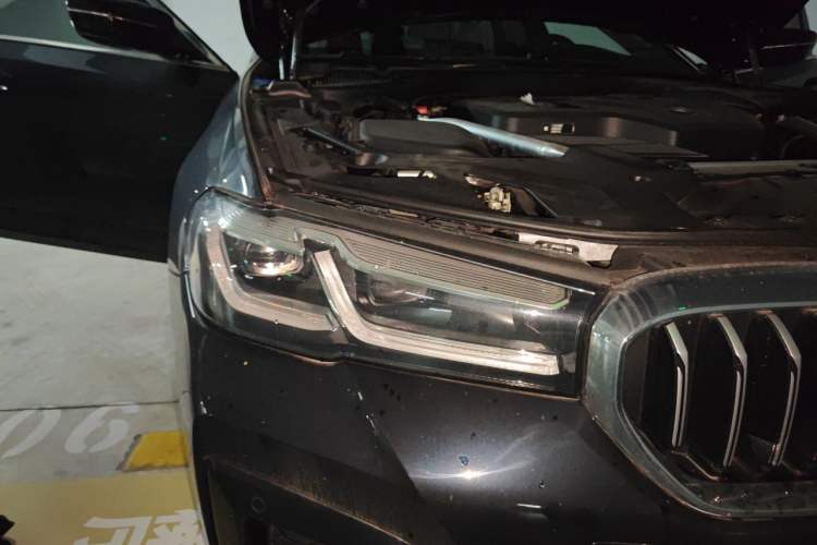 Used BMW 5 Series 2022 525i M Sport Package Right Front Headlight