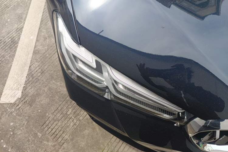 Used BMW 5 Series 2022 Second Facelift 525Li M Sport Package Right Front Headlight