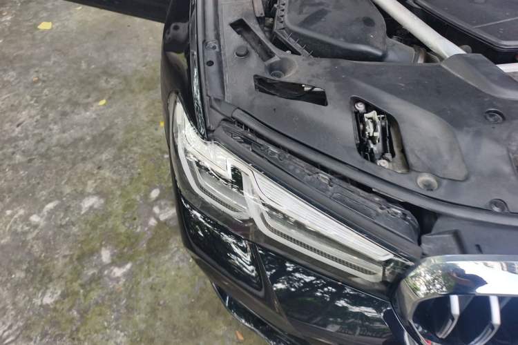 Used BMW 5 Series 2022 Restyled 525Li M Sport Package Right Front Headlight