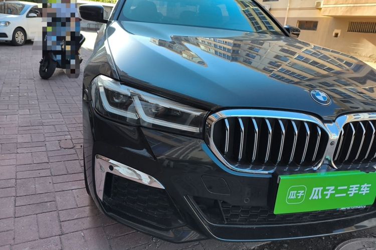 Used BMW 5 Series 2022 Second Facelift 530Li Luxury Version M Sport Package Right Front Headlight