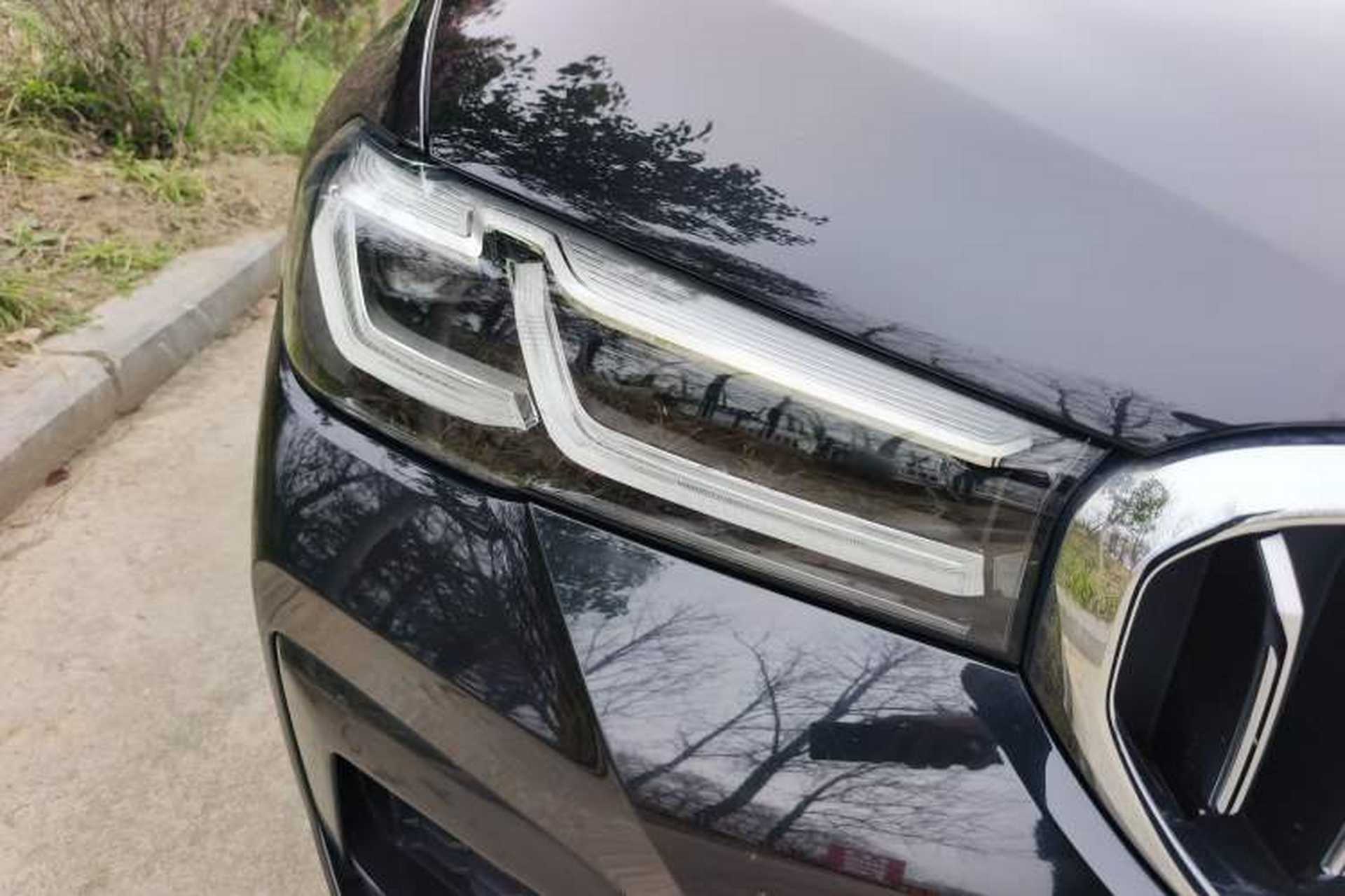 Used BMW 5 Series 2022 Restyled 530Li Luxury Edition M Sport Package Right Front Headlight