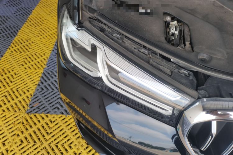 Used BMW 5 Series 2022 Second Facelift 530Li Luxury Version M Sport Package Right Front Headlight