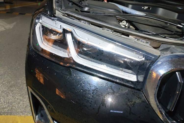 Used BMW 5 Series 2022 Updated 530Li Leading Edition Luxury Package Right Front Headlight