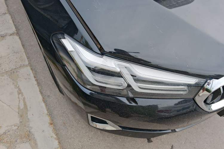 Used BMW 5 Series 2022 Restyled 525Li Luxury Package Right Front Headlight