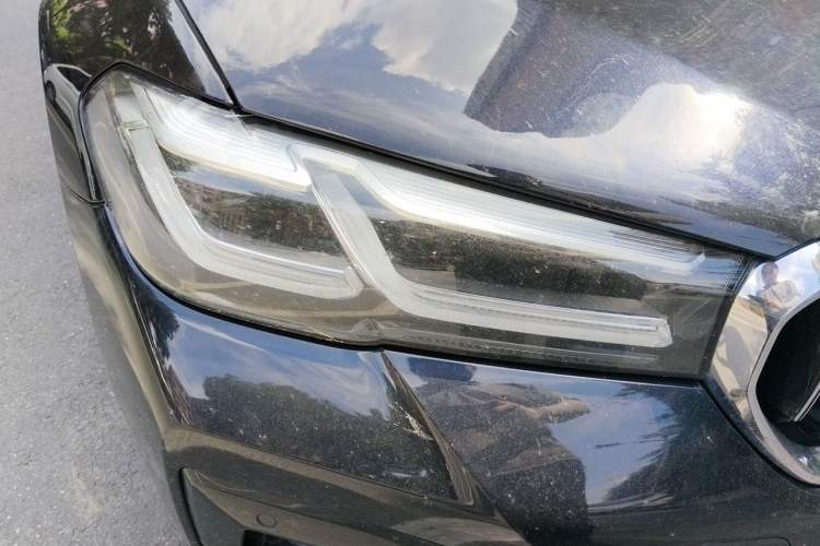 Used BMW 5 Series 2022 Second Facelift 525i M Sport Package Right Front Headlight