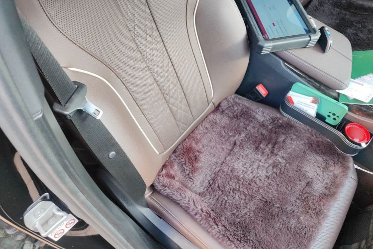 Used BMW 5 Series 2022 Restyled 525Li M Sport Package Right Front Seat