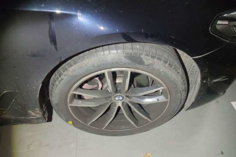 Used BMW 5 Series 2022 Restyled 525i M Sport Package Right Front Wheel Hub