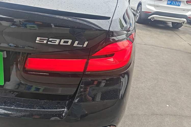 Used BMW 5 Series 2022 Restyled 525Li M Sport Package Right Rear Taillight