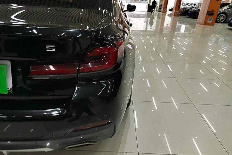 Used BMW 5 Series 2022 Restyled 525Li M Sport Package Right Rear Taillight