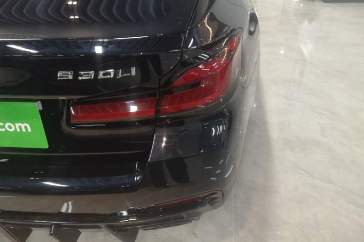 Used BMW 5 Series 2022 Restyled 525Li M Sport Package Right Rear Taillight