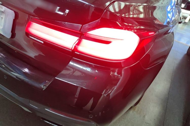 Used BMW 5 Series 2022 Second Facelift 530Li Leading Edition M Sport Package Right Rear Taillight