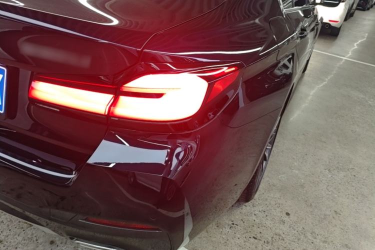 Used BMW 5 Series 2022 Second Facelift 530Li Leading Edition M Sport Package Right Rear Taillight
