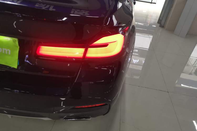 Used BMW 5 Series 2022 Restyled 525Li M Sport Package Right Rear Taillight