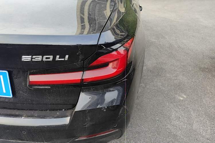 Used BMW 5 Series 2022 Revised Version 3 530Li Luxury Edition M Sport Package Right Rear Taillight