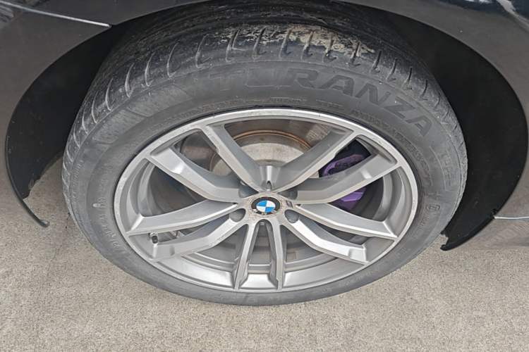 Used BMW 5 Series 2022 Restyled 525Li M Sport Package Right Rear Wheel Hub