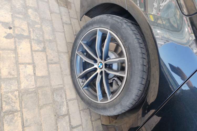 Used BMW 5 Series 2022 Restyled 525Li M Sport Package Right Rear Wheel Hub