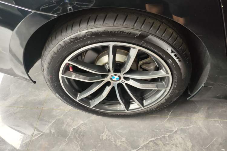 Used BMW 5 Series 2022 525Li M Sport Package Right Rear Wheel Hub