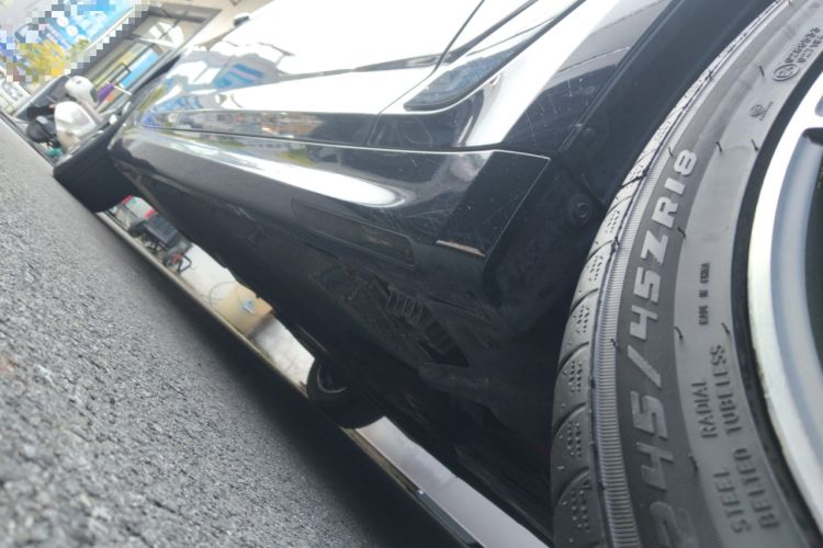 Used BMW 5 Series 2022 Second Facelift 525Li M Sport Package Right Side Sill