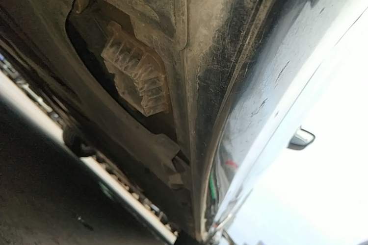 Used BMW 5 Series 2022 Restyled 525Li Luxury Package Right Side Sill