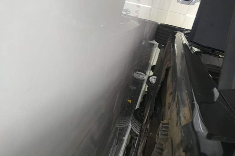 Used BMW 5 Series 2022 Revised Version 3 530Li Luxury Edition M Sport Package Right Side Sill