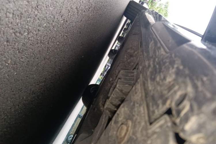 Used BMW 5 Series 2022 Second Facelift 525Li M Sport Package Right Side Sill
