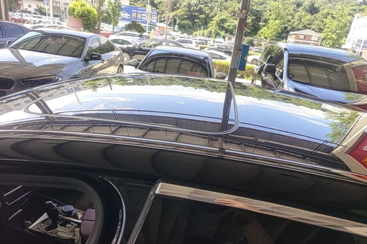 Used BMW 5 Series 2022 Second Facelift 525Li M Sport Package Roof
